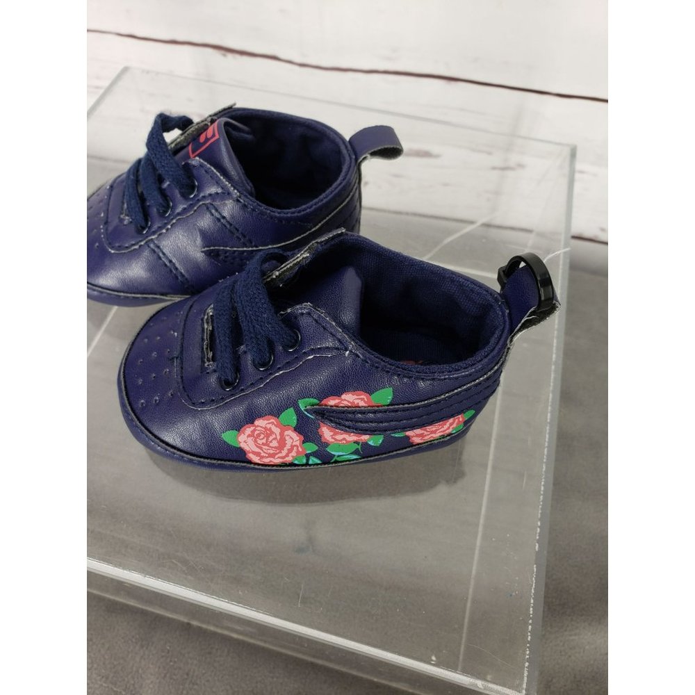 FILA baby girl 6/9 months floral lace up‎ crib soft shoes